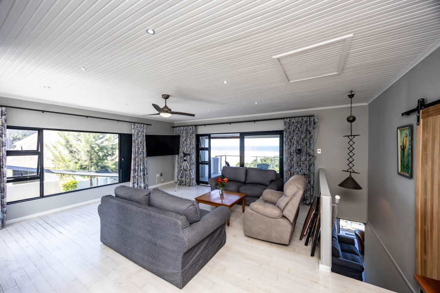 7 Bedroom Property for Sale in Cintsa East Eastern Cape